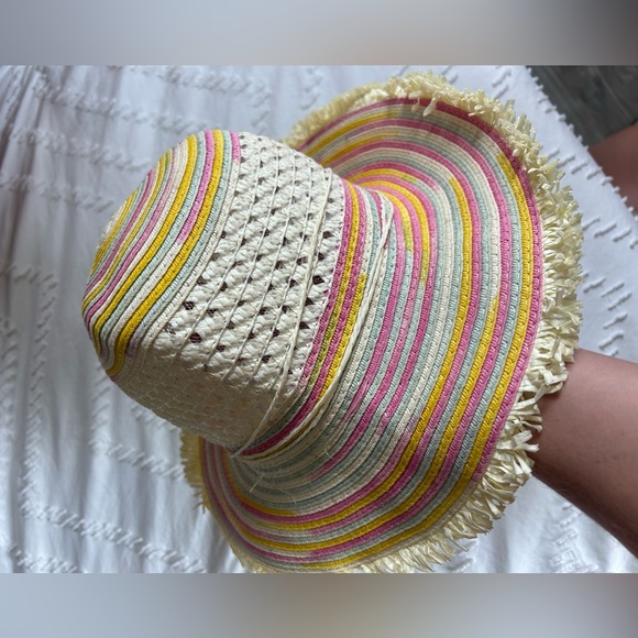 Straw Hat - Picture 6 of 6